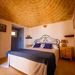 Callistos Trullo Torre Vado *