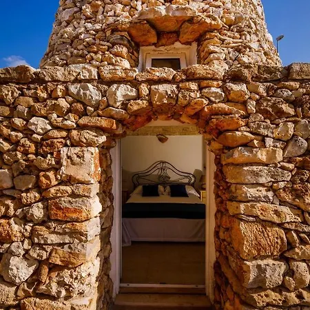 Callistos Trullo Torre Vado *